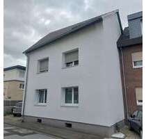 Haus zum Kaufen in Dormagen 739.000,00 € 205 m²