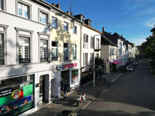 Foto - Haus zum Kaufen in Krefeld 319.000,00 € 185 m²