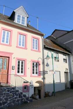 Foto - Haus zum Kaufen in Starkenburg 185.000,00 € 107 m²