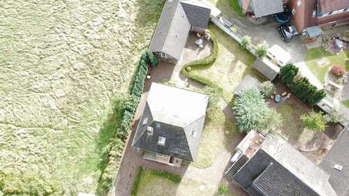 Foto - Haus zum Kaufen in Wedemark 262.000,00 € 295 m²