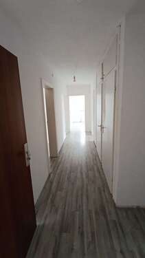 Foto - Wohnung zum Mieten in Neustadt 420,00 € 83.27 m²