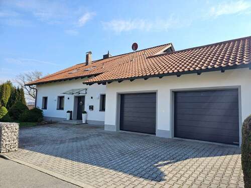 Foto - Haus zum Kaufen in Ortenburg 499.000,00 € 195 m²