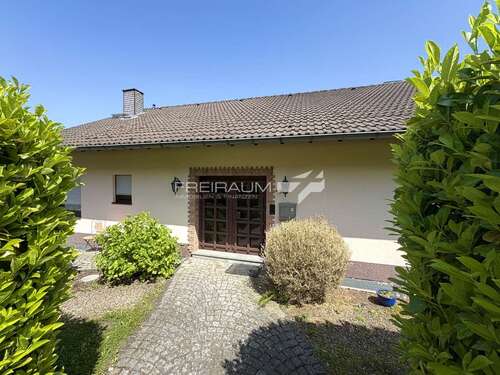 Foto - Haus zum Kaufen in Burbach 349.000,00 € 168 m²