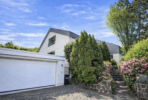 Foto - Haus zum Kaufen in Bensheim 1.380.000,00 € 296 m²