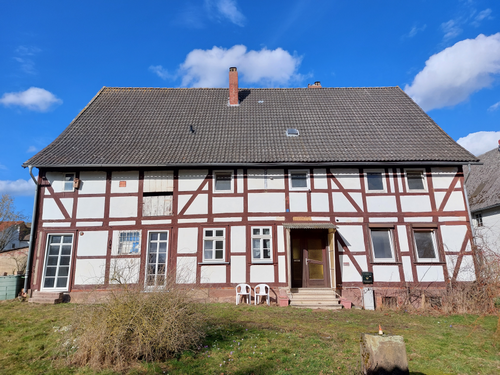 Foto - Haus zum Kaufen in Dassel 145.000,00 € 250 m²