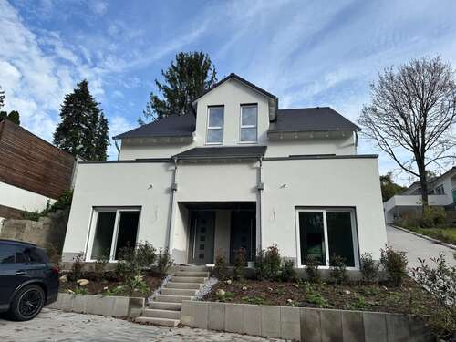 Foto - Haus zum Mieten in Würzburg 2.330,00 € 172.6 m²