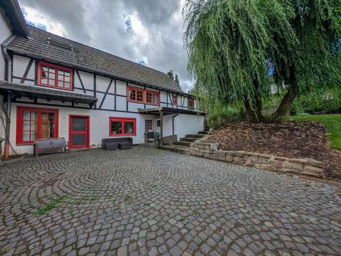 Foto - Haus zum Kaufen in Hennef 375.000,00 € 249.03 m²