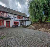 Haus zum Kaufen in Hennef 375.000,00 € 249.03 m²