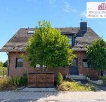 Haus zum Kaufen in Niederkassel-Mondorf 745.000,00 € 200 m²