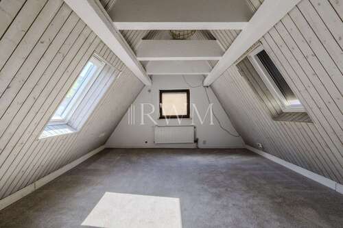 Foto - Haus zum Kaufen in Stuttgart-Hedelfingen 222.000,00 € 57 m²