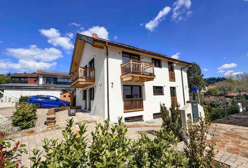 Foto - Haus zum Kaufen in Berg-Allmannshausen 1.900.000,00 € 198.36 m²