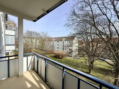 Foto - Wohnung zum Mieten in Plauen 299,59 € 56.74 m²