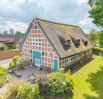 Haus zum Kaufen in Buxtehude 699.000,00 € 249 m²