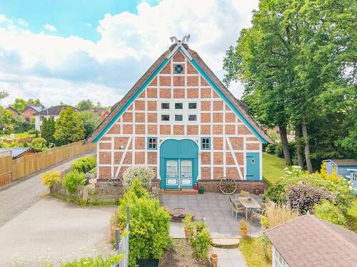 Foto - Haus zum Kaufen in Buxtehude 699.000,00 € 249 m²