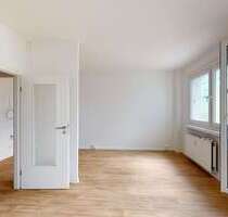 Wohnung zum Mieten in Halle 352,00 € 50.2 m²