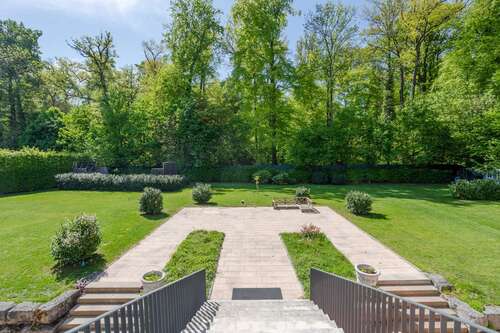 Foto - Haus zum Kaufen in Frankfurt am Main 7.450.000,00 € 906 m²