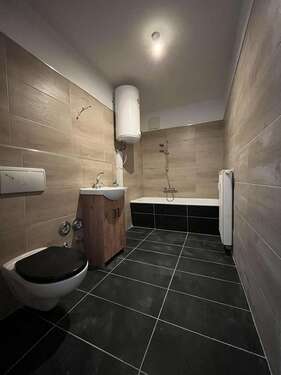 Foto - Wohnung zum Mieten in Zwickau 480,00 € 79 m²