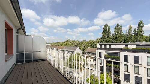 Foto - Wohnung zum Mieten in Düsseldorf 1.380,37 € 82.17 m²