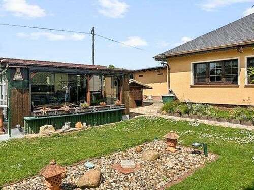 Foto - Haus zum Kaufen in Magdeburg 120.000,00 € 95 m²