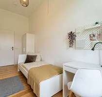 WG-Zimmer in Berlin 690,00 € 10 m²