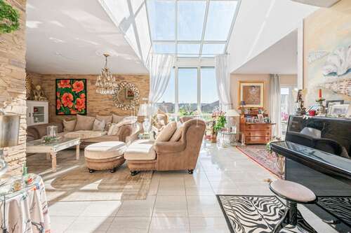 Foto - Haus zum Kaufen in Mühlacker 999.000,00 € 349.13 m²