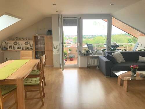 Foto - Wohnung zum Mieten in Leinfelden-Echterdingen-Oberaichen 660,00 € 67 m²