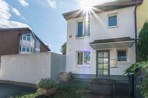 Foto - Haus zum Kaufen in Ratingen 749.000,00 € 144 m²