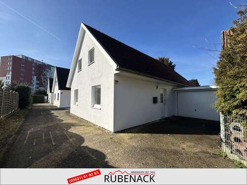 Foto - Haus zum Mieten in Nienburg (Weser) 950,00 € 113.29 m²