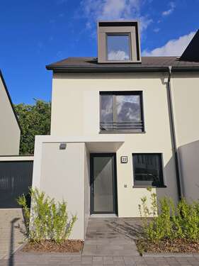 Foto - Haus zum Mieten in Oranienburg 2.175,00 € 145 m²