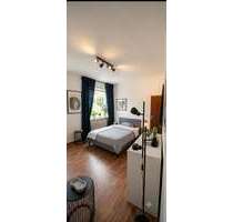 WG-Zimmer in Düsseldorf 700,00 € 25 m²