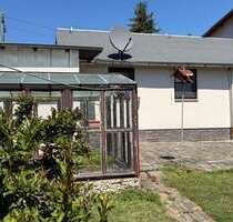 Haus zum Kaufen in Werdau 54.700,00 € 61 m²