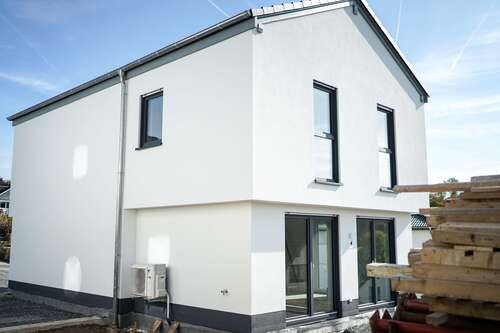 Foto - Haus zum Kaufen in Lindlar 625.000,00 € 132 m²