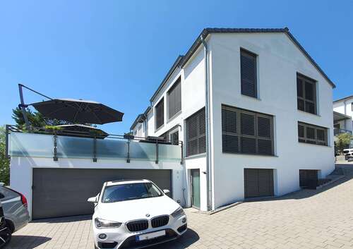 Foto - Haus zum Kaufen in Winnenden 920.000,00 € 175 m²