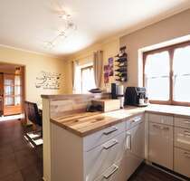 Haus zum Kaufen in Tittmoning 889.000,00 € 301 m²