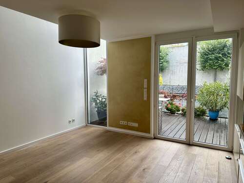 Foto - Wohnung zum Mieten in Düsseldorf 2.580,00 € 125 m²