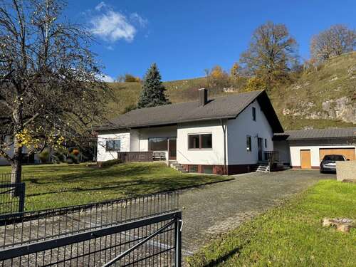 Foto - Haus zum Mieten in Altmannstein 990,00 € 128 m²