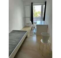 WG-Zimmer in München 700,00 € 12 m²