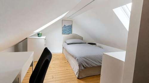 Foto - WG-Zimmer in Düsseldorf 699,00 € 15 m²