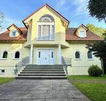 Haus zum Mieten in Bad Liebenzell 3.500,00 € 286 m²