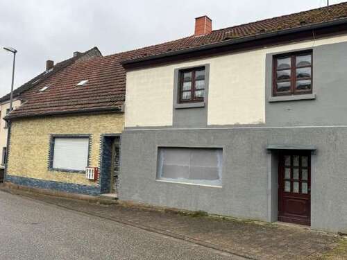 Foto - Haus zum Kaufen in Kirrweiler 49.000,00 € 225 m²