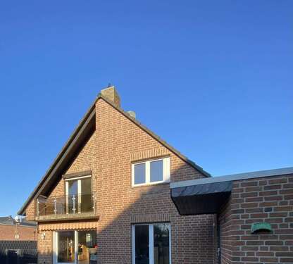 Foto - Haus zum Kaufen in Nettetal 548.000,00 € 137.46 m²