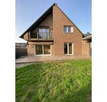 Haus zum Kaufen in Nettetal 498.000,00 € 137.46 m²