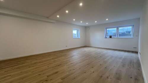 Foto - Wohnung zum Mieten in Bobstadt 1.100,00 € 95 m²