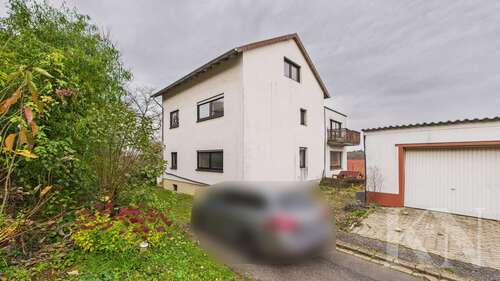 Foto - Haus zum Kaufen in Saarbrücken 225.000,00 € 188.17 m²