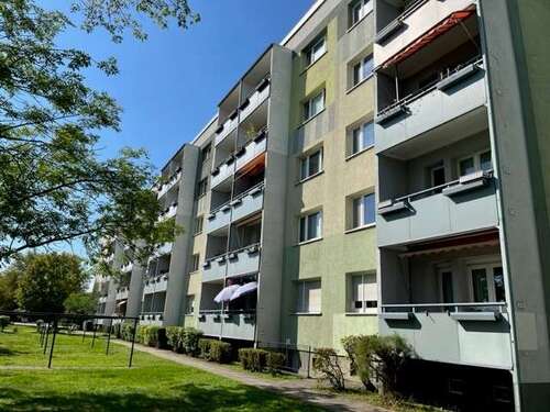 Foto - Wohnung zum Mieten in Brandenburg an der Havel 383,50 € 59 m²