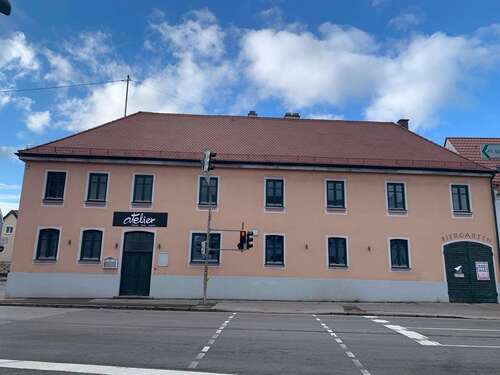 Foto - Haus zum Kaufen in Aichach 700.000,00 € 400 m²