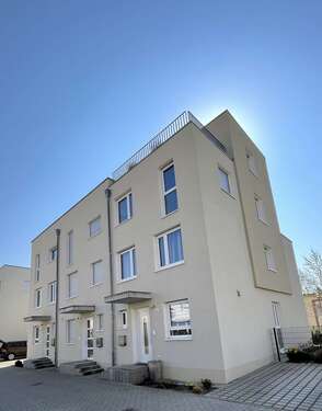 Foto - Haus zum Mieten in Landau 1.330,00 € 131 m²