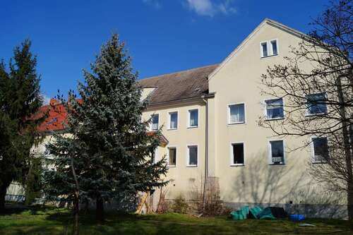 Foto - Wohnung zum Mieten in Salzatal OT Beesenstedt 340,00 € 72 m²