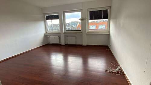 Foto - Wohnung zum Mieten in Köln 695,00 € 32 m²