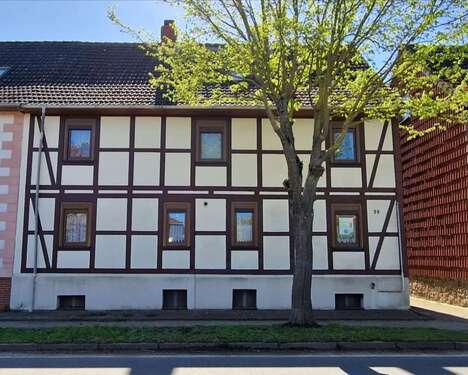 Foto - Haus zum Kaufen in Jerxheim 68.000,00 € 201.46 m²